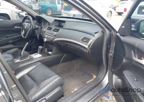 2011 Honda Accord 2.4 Se z USA, uszkodzony, nr VIN 1HGCP2F60BA028489